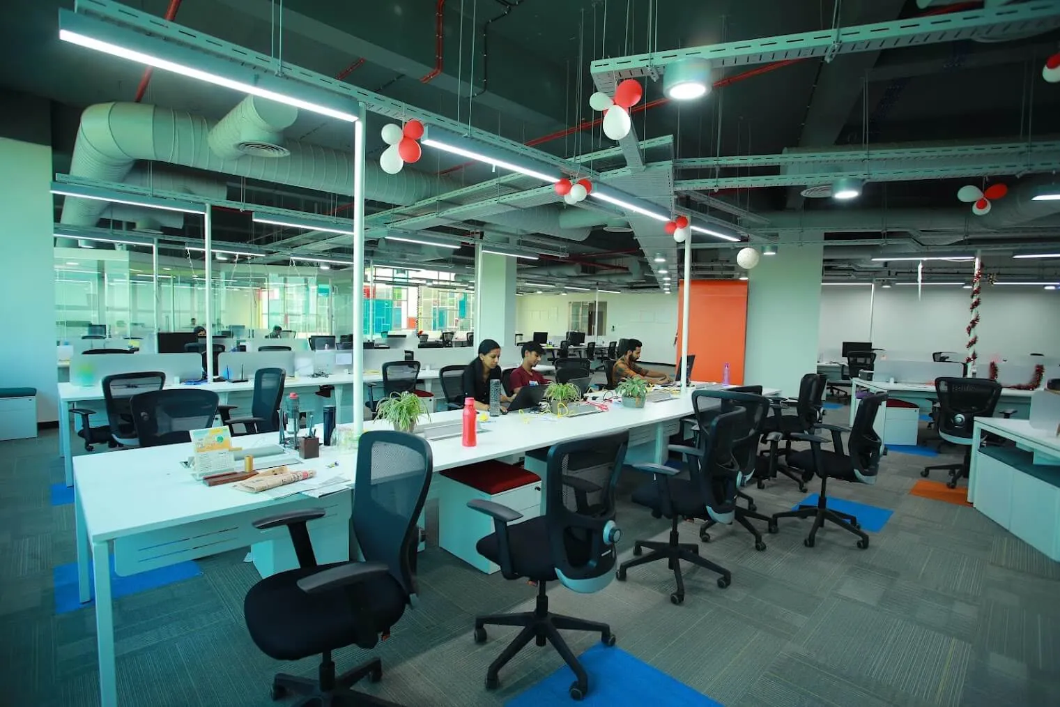 India’s Largest Office Furniture Manufacturer – Desqo